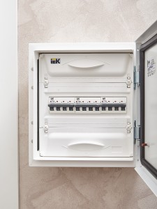 ARMAT Автоматический выключатель M06N 4P B 50А IEK