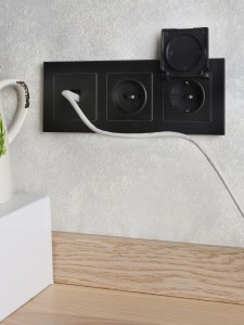 BRITE Розетка компьютерная RJ45 кат.6 РК11-БрЧ черный IEK