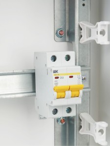 KARAT Автоматический выключатель ВА47-29 2P C 63А 4,5кА IEK