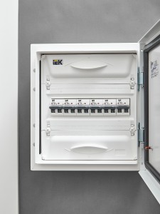 ARMAT Автоматический выключатель M06N 2P B 16А IEK