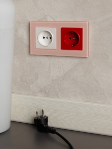 BRITE Рамка 2-местная РУ-2-2-БрП стекло персиковый матовый IEK