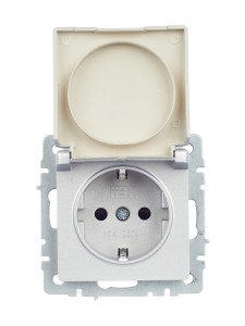 BRITE Розетка 1-местная с заземлением с защитными шторками и крышкой 16А IP44 РСбш10-3-44-БрА алюминий IEK
