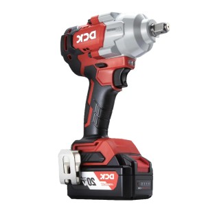 Гайковерт аккум ударный бесщеточный DCK KDPB698, 18В, 1/2 ", 2*5а/ч. 698нм