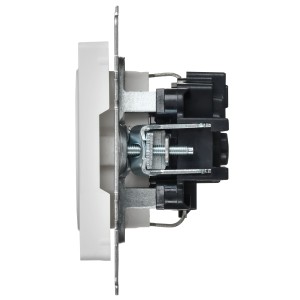 BRITE Розетка 1-местная с заземлением с защитными шторками 16А РС14-1-0-БрАБ арктический белый IEK