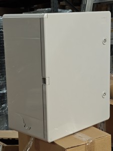 ПАНЕЛЬ ABS С ПЛАСТИКОВОЙ НЕПРОЗРАЧНОЙ КРЫШКОЙ 40X50X24