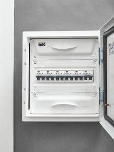 ARMAT Автоматический выключатель M06N 2P B 25А IEK