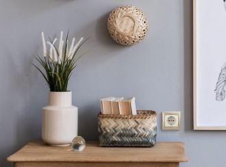 Valena - Розетка 2P+E нем. стд. сл.кость