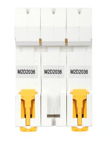 ARMAT Автоматический выключатель M06N 3P D 20А IEK